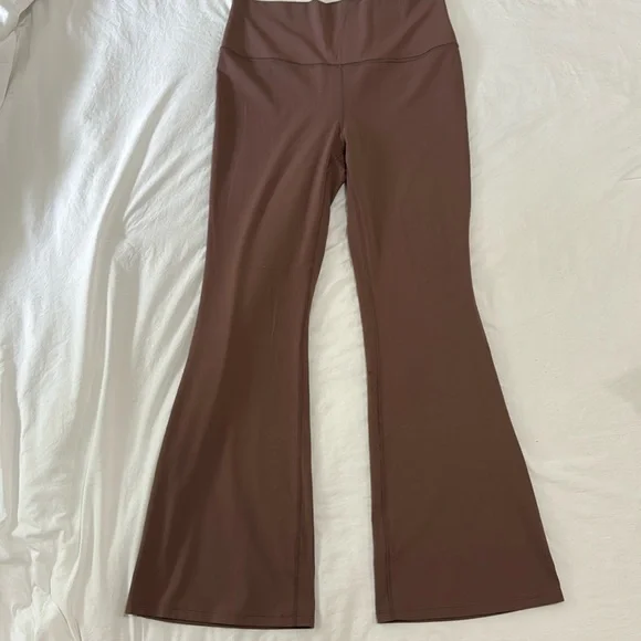 Flared leggings - Picture 2 of 3